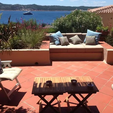 Con Grande Terrazza Vista Mare A *