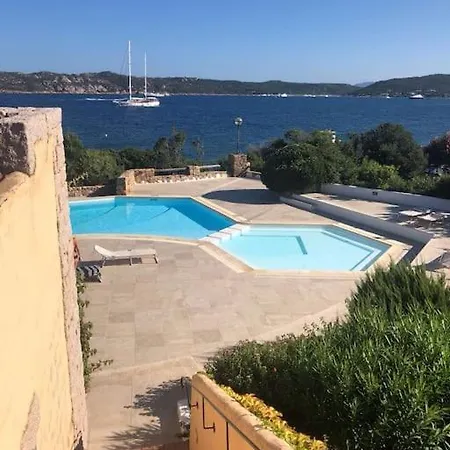 Apartment Con Grande Terrazza Vista Mare A *