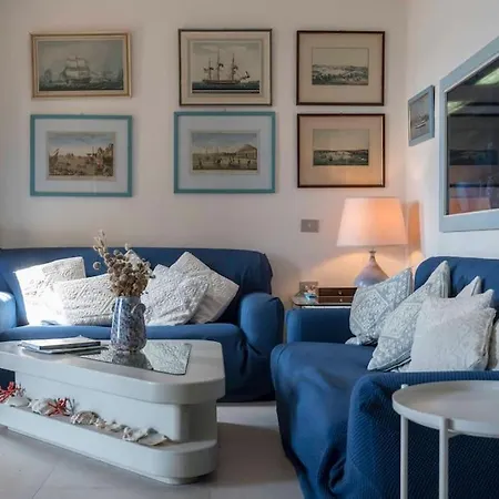 Appartamento Con Grande Terrazza Vista Mare A *